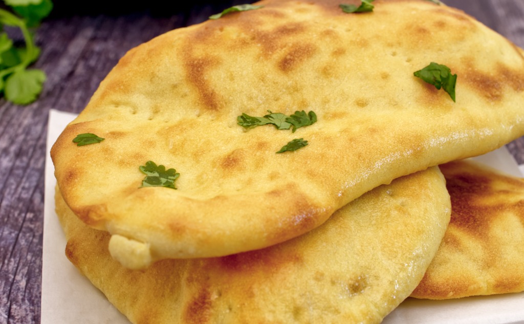 Naan aus dem Backofen - indisches Fladenbrot selbst backen - el gusto